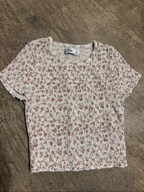 Hollister Cream Crop Top with Dusty Rose Floral